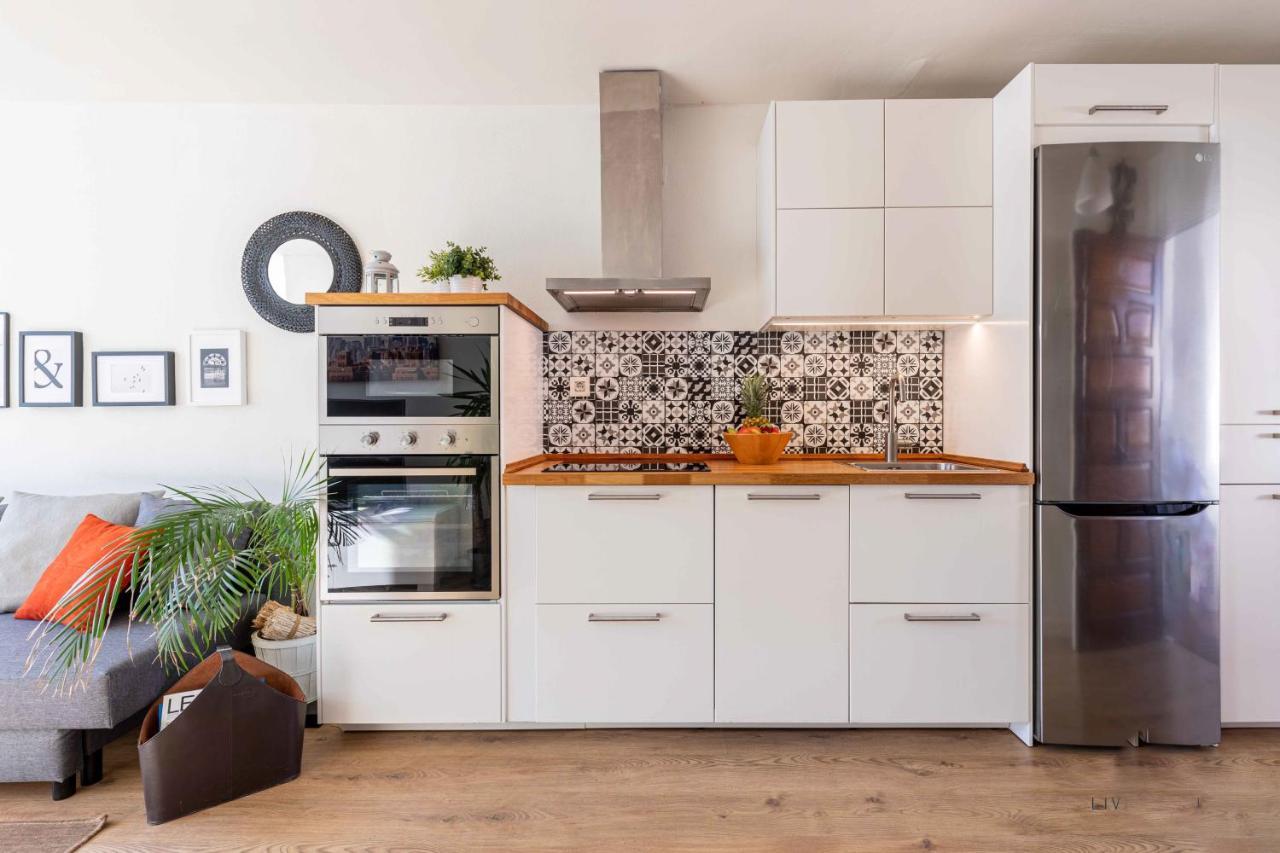 Apartamento En La Playa En Paseo Maritimo มาลากา ภายนอก รูปภาพ