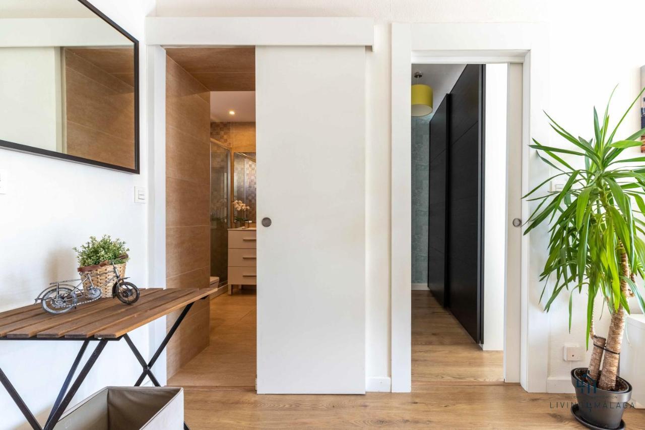 Apartamento En La Playa En Paseo Maritimo มาลากา ภายนอก รูปภาพ
