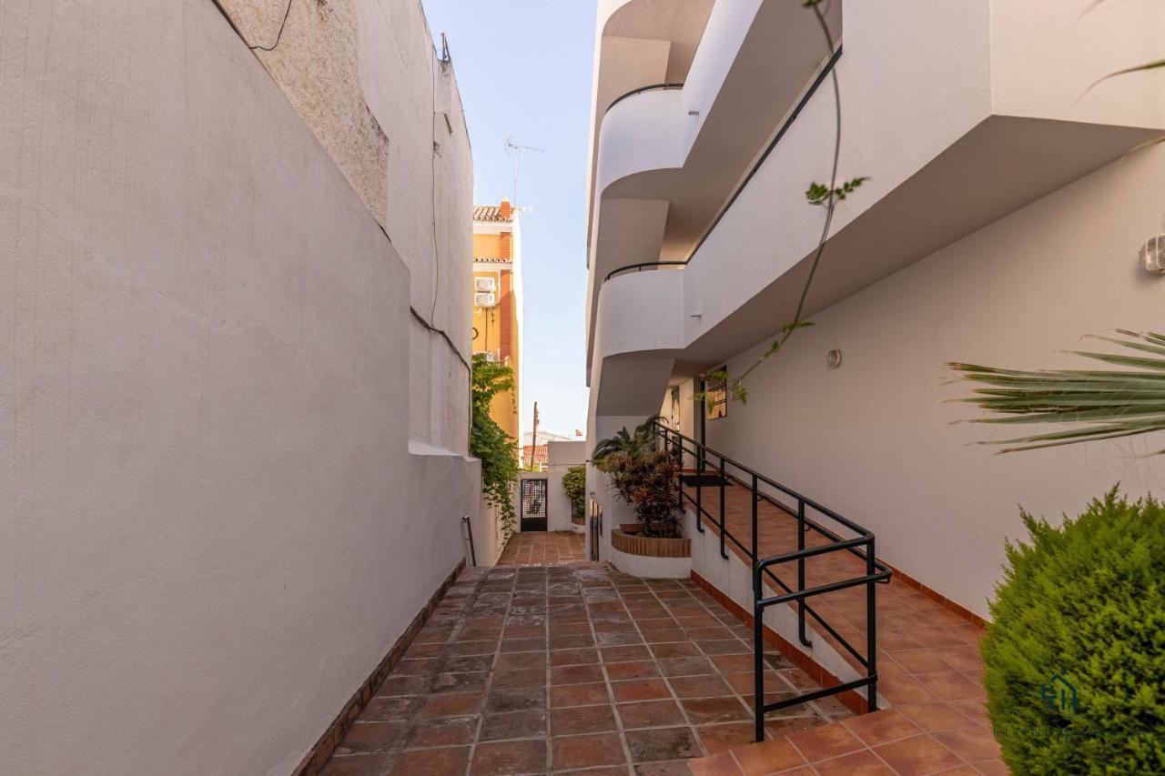 Apartamento En La Playa En Paseo Maritimo มาลากา ภายนอก รูปภาพ